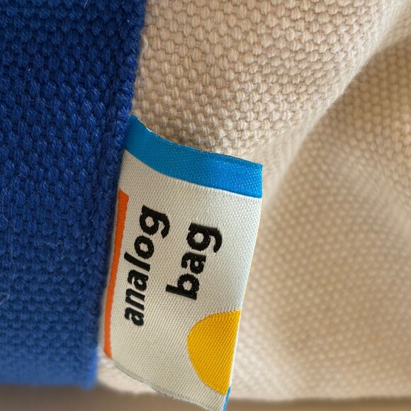 Analog No.1 Medium Tote Bag (Cream) - Picture 8 of 13